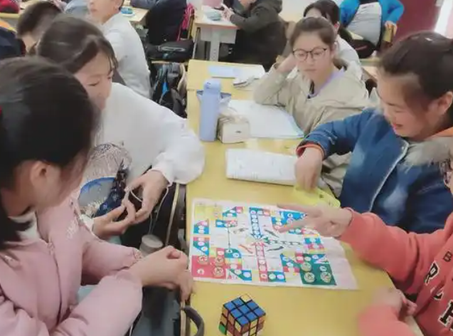 将品格教育从说教转化为体验让学生在游戏中完成社会化学习