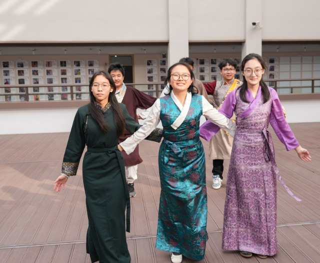 孩子们的笑脸更绚烂学业成果稳步提高综合素质显着增强 孩子们的笑脸更绚烂学业成果稳步提高综合素质显着增强